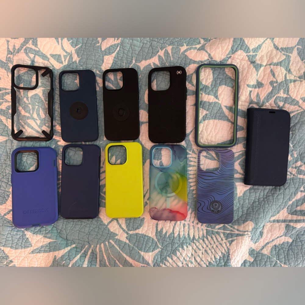 iPhone 13 & 14 Pro Case Otterbox Spigen Wallet Case Speck